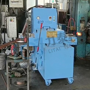 想要選擇一款好的去氧化皮機(jī)找力泰牌除磷機(jī)