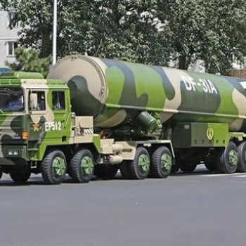 軍事模型廠家橡膠制品制造；游樂設備制造；旅游產業開發；花燈制作、銷售